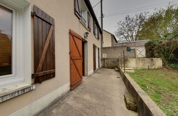 Location maison 4 pièces, 96.00m², Fleury-la-Vallée - Photo 1