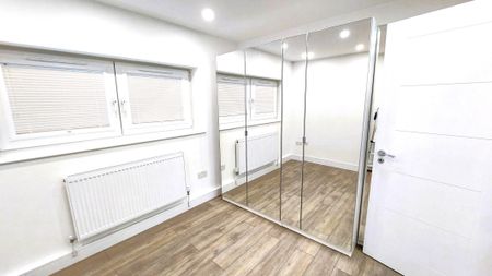 Bloomsbury Close, London W5 - Photo 4