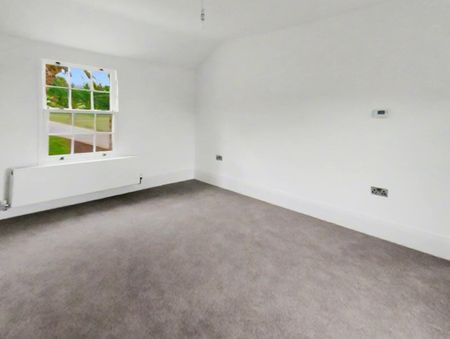 Wavendon Lodge, Lower End, Wavendon, MK17 - Photo 2