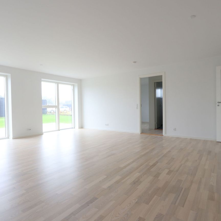 4-vær. rækkehus med egen terrasse - Photo 1