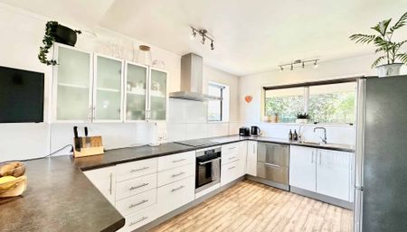 Stunning garden oasis - Photo 2