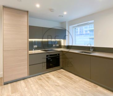 Pegler Square, Kidbrooke, London, SE3 9GW - Photo 3