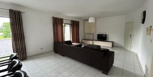Appartement te huur in Lanaken voor € 1.000 met 3 slaapkamers - Photo 1