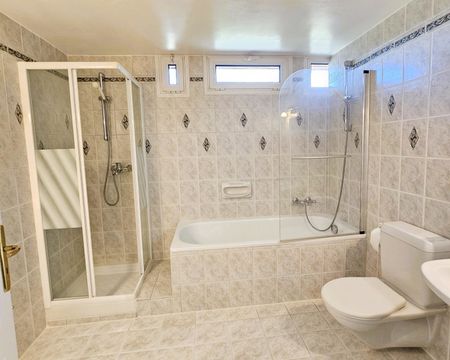 3.5 Zimmer, 125 m², 1. Stock - Photo 4