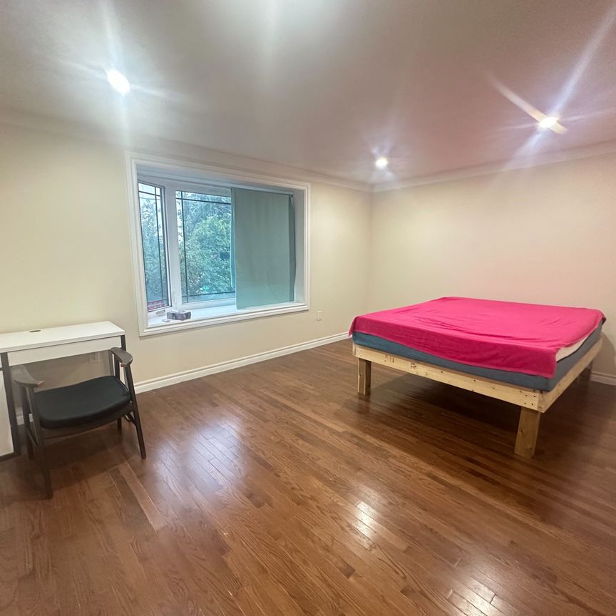 For Lease - 1761 Keele Street Unit# Apt 2, Toronto, Ontario - Photo 1