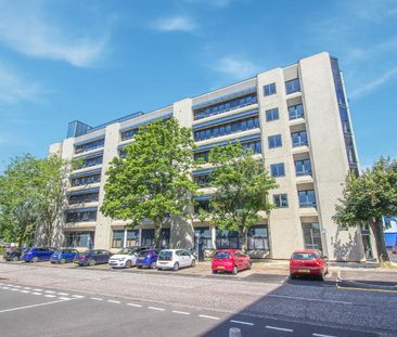 Skyline House, Swingate, Stevenage - Photo 4