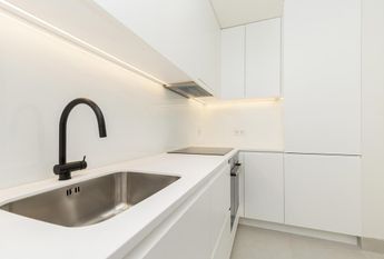 1 Bedroom Apartment with a view, Largo do Rato, Lisboa