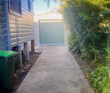 Entire Place·4B2B···4 Englund Street, Birmingham Gardens - Photo 2