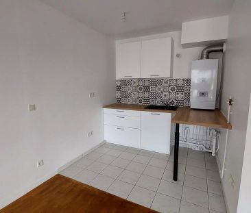 location Appartement T2 DE 43.44m² À ELANCOURT - Photo 5