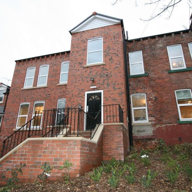 Ring Road, North Leeds, LS17 8NR - Photo 1