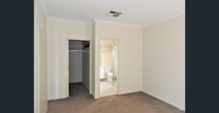 4 Bedroom Whitebox Rise Estate - Photo 2