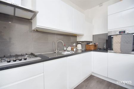 1 bedroom apartment - Photo 4