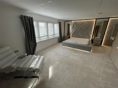 6 bedroom house to rent - Photo 5