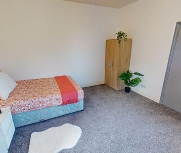 7 bedroom semi-detached house to rent - Photo 5