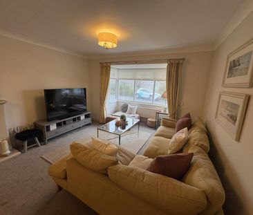 4 bedroom detached house to rent - Photo 1