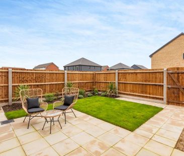 3 bedroom semi-detached house to rent - Photo 4