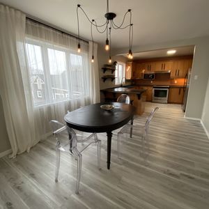 Magnifique 4 1/2 à Louer - Photo 2