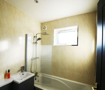 4 bedroom house of multiple occupation to rent - Photo 3