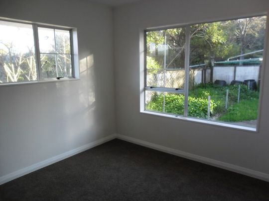 3 Bedroom home in Belmont - Photo 1