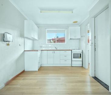 2/5 Kingsford Smith Dr Wilsonton - Photo 4