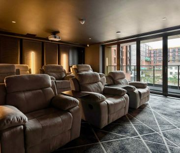 Studio Flat, Parliament Sqaure, L1 - Photo 1