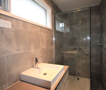 HOME WITH SURPRISING SPACE - Photo 4