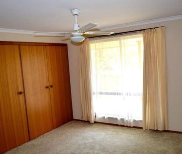 35 Batman Avenue, Shepparton - Photo 2