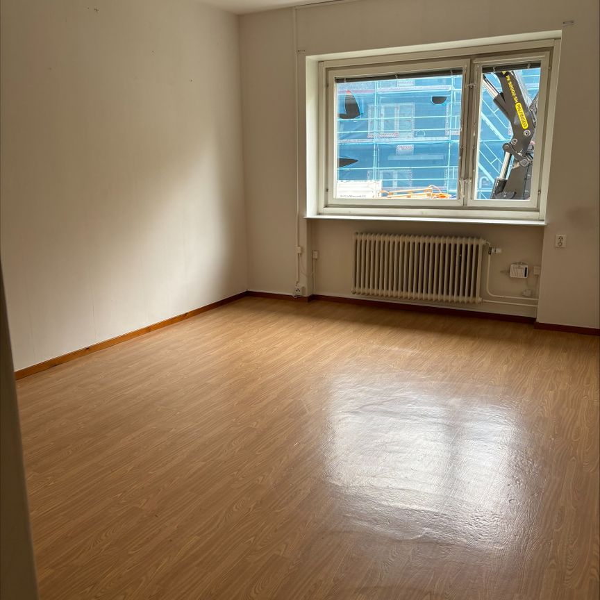 Kungsladugatan, Norrköping - Photo 1