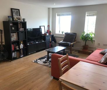 1 bedroom flat to rent - Photo 2