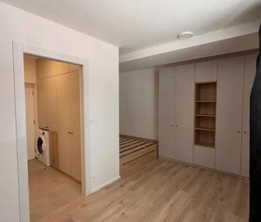 Pronájem, P-10, Strašnice, 1+KK, 24,79 m - Photo 1