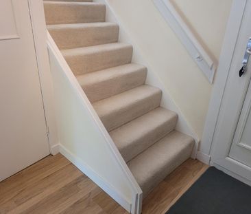 2 bedroom terraced house to rent - Photo 3