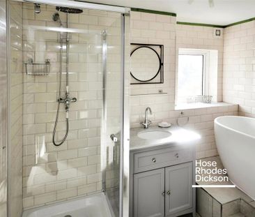 4 bedroom detached house to rent - Photo 4