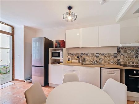 5 pièces - Meublé - 79 m² - RDC - Colocation autorisée - Photo 3