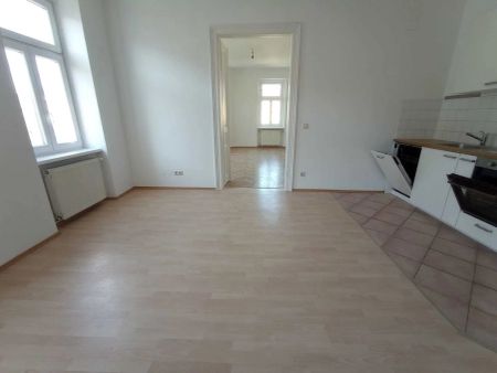 wunderschöne, sehr helle Stilaltbauwohnung nähe Nussdorfer Straße - Photo 5