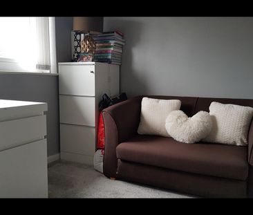 3 Bed Terraced House, Blackrock Road, B23 - Photo 2