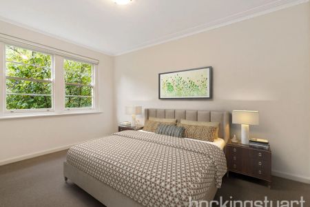 Beachside beauty - Photo 2