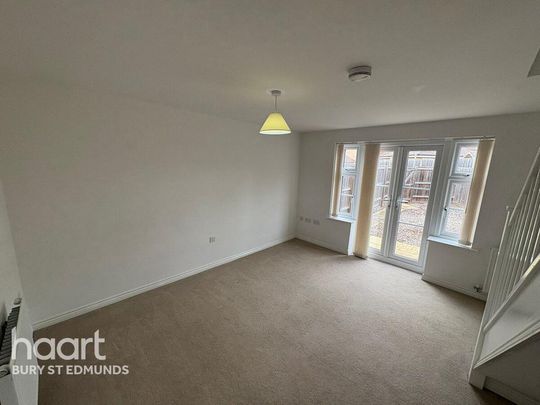 2 bedroom terraced house to rent - Photo 1