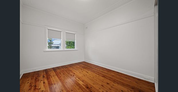 Beautifully Renovated Semi in a Prime Lifestyle Location - Photo 1
