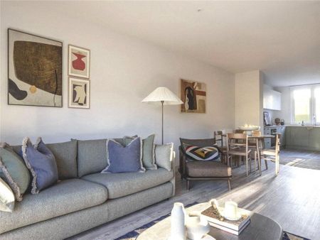 3 bedroom terraced house to rent - Photo 4