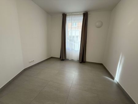 Nieuwbouwappartement met 3 slaapkamers, groot terras en autostaanplaats te huur in centrum Leuven - Photo 4