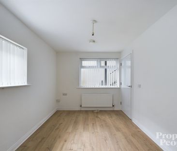 APT 1, 3, Kinnaird Terrace, Belfast, BT14 6BN - Photo 5