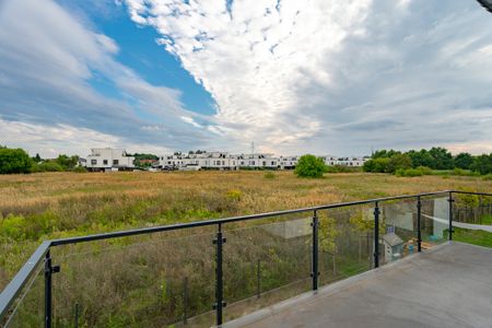 5 pokoi w cichej okolicy z parkingiem i ogrodem. - Zdjęcie 2
