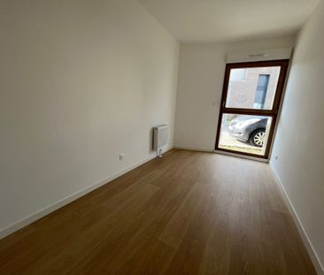 Location Appartement 3 pièces 65m² LILLE 59000 - Photo 6