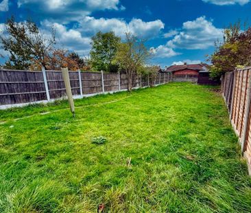 3 bedroom semi-detached house to rent - Photo 2