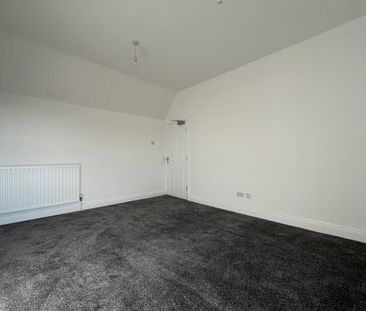 Market Place, UTTOXETER - Photo 6