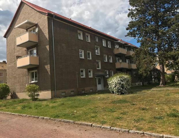 * Singlewohnung * Roßlau * Balkon * - Foto 1