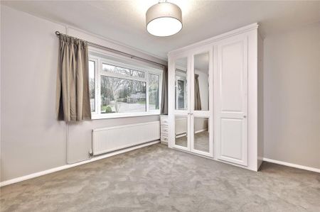 2 bedroom bungalow to rent - Photo 2