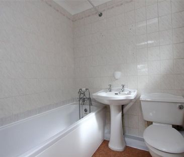 2 bedroom bungalow to rent - Photo 3