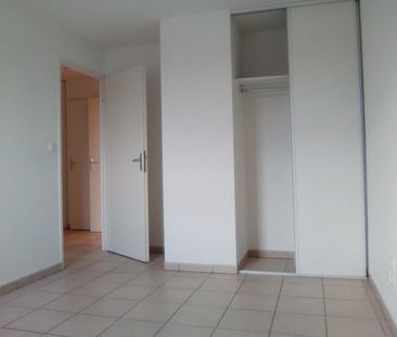location Appartement T4 DE 87.34m² À ST ESTEVE - Photo 1