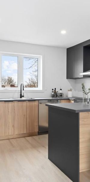 4 1/2 - 1 428$ - Animaux permis - Photo 1